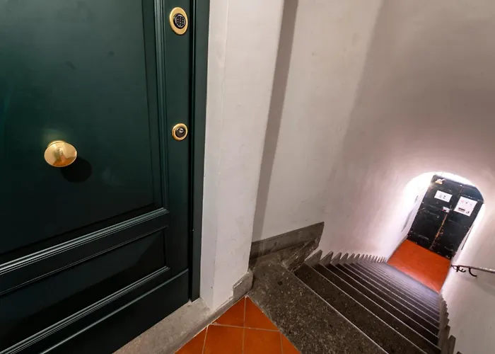 Roma Apartments *