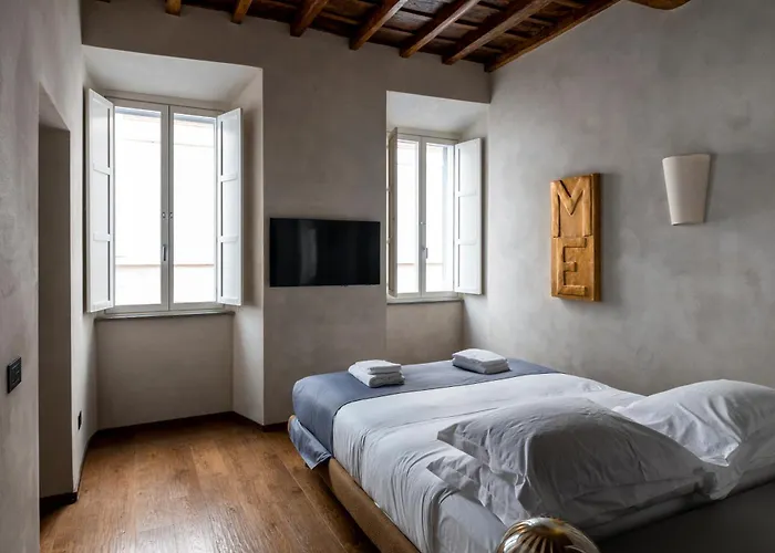 Roma Apartments