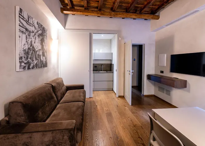 Roma Apartments *